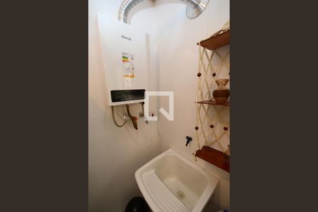 Casa à venda com 105m², 3 quartos e 1 vagaÁrea de Serviço