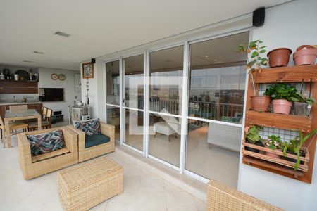 Varanda gourmet de apartamento para alugar com 4 quartos, 221m² em Jardim Taquaral, São Paulo