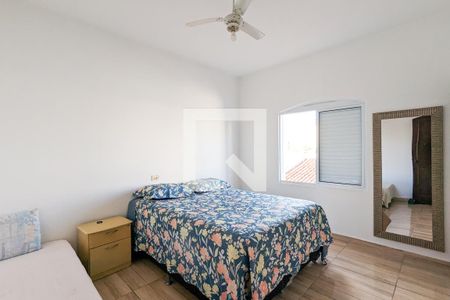 Casa à venda com 213m², 3 quartos e 5 vagasQuarto 2