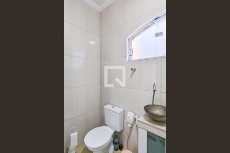 Casa à venda com 213m², 3 quartos e 5 vagasBanheiro da suíte