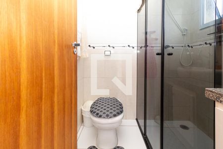 Casa de condomínio à venda com 115m², 4 quartos e 2 vagasBanheiro da Suíte 2
