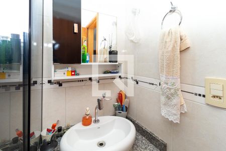 Casa de condomínio à venda com 115m², 4 quartos e 2 vagasBanheiro da Suíte 2