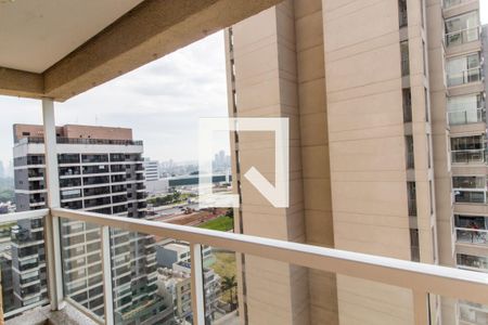 Apartamento à venda com 127m², 3 quartos e 2 vagas Apartamento à venda com 127m², 3 quartos e 2 vagasVaranda
