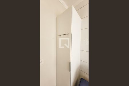 Casa de condomínio à venda com 445m², 3 quartos e 2 vagas Casa de condomínio à venda com 445m², 3 quartos e 2 vagasÁrea de Serviço