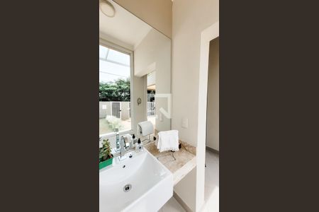 Casa de condomínio à venda com 445m², 3 quartos e 2 vagas Casa de condomínio à venda com 445m², 3 quartos e 2 vagasLavabo