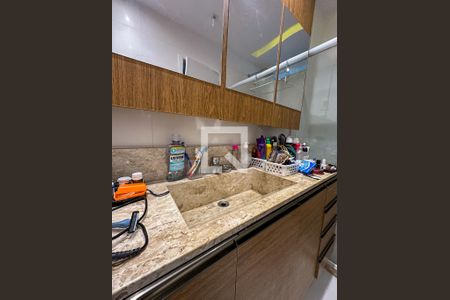 Apartamento à venda com 180m², 3 quartos e 1 vagaSuíte 02