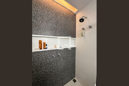 Apartamento à venda com 180m², 3 quartos e 1 vagaSuíte 03