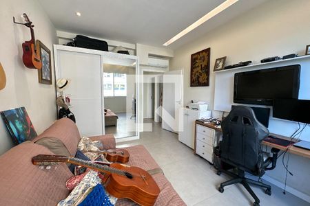 Apartamento à venda com 180m², 3 quartos e 1 vagaSuíte 01