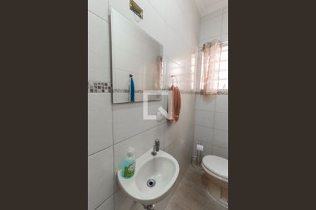 Casa à venda com 160m², 3 quartos e 4 vagasLavabo