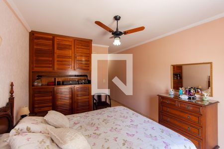 Casa à venda com 171m², 3 quartos e 4 vagas Casa à venda com 171m², 3 quartos e 4 vagasSuíte 1