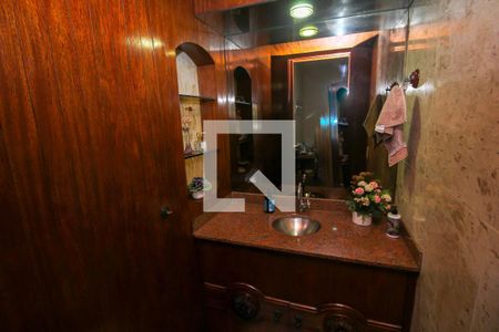 Apartamento à venda com 280m², 4 quartos e 2 vagas Apartamento à venda com 280m², 4 quartos e 2 vagasLavabo