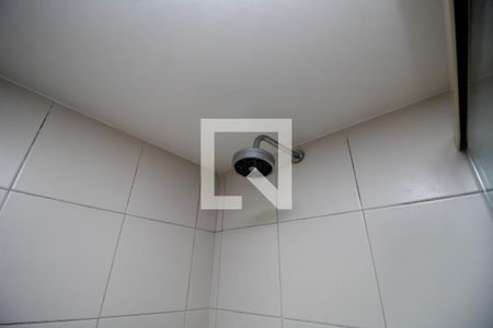 Apartamento à venda com 280m², 4 quartos e 2 vagas Apartamento à venda com 280m², 4 quartos e 2 vagasChuveiro