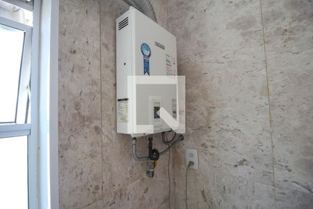 Apartamento à venda com 280m², 4 quartos e 2 vagas Apartamento à venda com 280m², 4 quartos e 2 vagasAquecedor