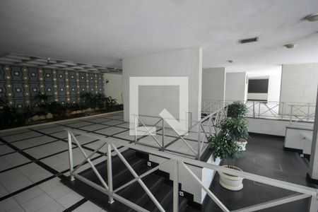 Apartamento à venda com 280m², 4 quartos e 2 vagas Apartamento à venda com 280m², 4 quartos e 2 vagasÁrea Externa