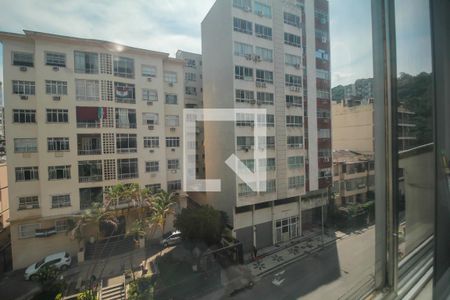 Apartamento à venda com 280m², 4 quartos e 2 vagas Apartamento à venda com 280m², 4 quartos e 2 vagasVista do Quarto 4