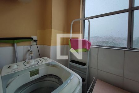 Apartamento à venda com 74m², 2 quartos e 1 vagaÁrea de Serviço