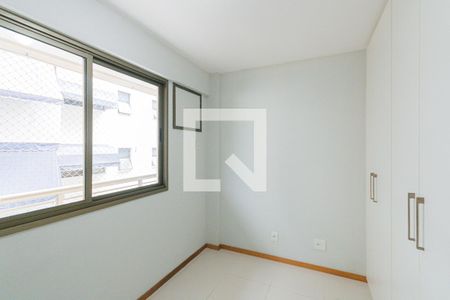 Quarto 1 de apartamento para alugar com 2 quartos, 65m² em Freguesia (jacarepaguá), Rio de Janeiro