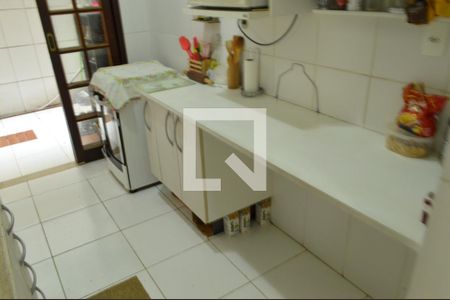 Apartamento à venda com 72m², 2 quartos e 1 vagaCozinha