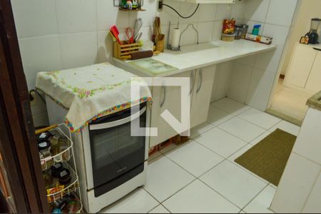 Apartamento à venda com 72m², 2 quartos e 1 vagaCozinha