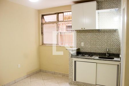 Studio  de kitnet/studio para alugar com 1 quarto, 22m² em Centro, Rio de Janeiro