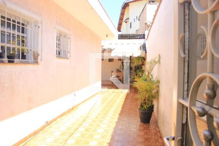 Casa à venda com 360m², 4 quartos e 8 vagasÁrea comum 