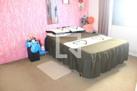 Casa à venda com 360m², 4 quartos e 8 vagasQuarto