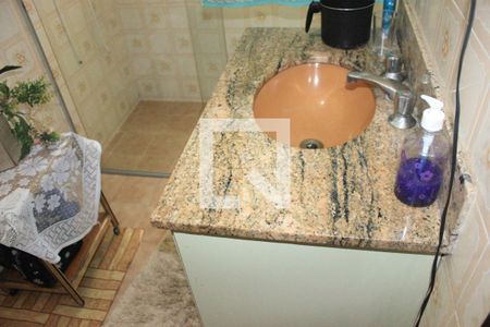 Casa à venda com 360m², 4 quartos e 8 vagasBanheiro social 