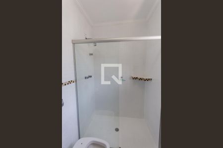 Casa à venda com 412m², 3 quartos e 3 vagas Casa à venda com 412m², 3 quartos e 3 vagasBanheiro da Suíte