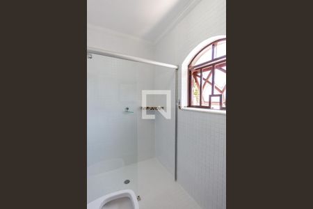 Casa à venda com 412m², 3 quartos e 3 vagas Casa à venda com 412m², 3 quartos e 3 vagasBanheiro da Suíte