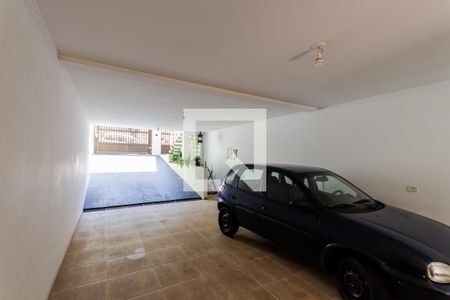 Casa à venda com 412m², 3 quartos e 3 vagas Casa à venda com 412m², 3 quartos e 3 vagasGaragem