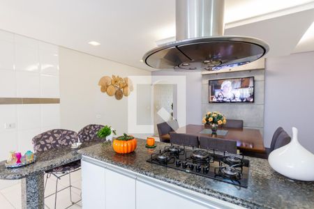 Casa à venda com 412m², 3 quartos e 3 vagas Casa à venda com 412m², 3 quartos e 3 vagasCozinha