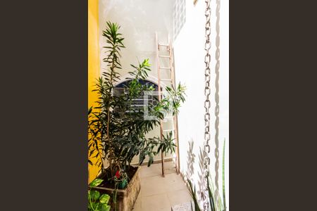 Casa à venda com 412m², 3 quartos e 3 vagas Casa à venda com 412m², 3 quartos e 3 vagasJardim