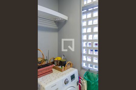 Apartamento à venda com 68m², 2 quartos e 1 vagaÁrea de Serviço