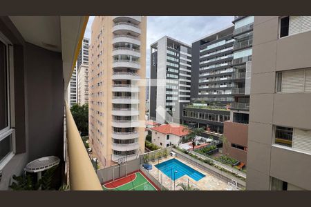 Vista da Sacada de kitnet/studio à venda com 1 quarto, 28m² em Pinheiros, São Paulo