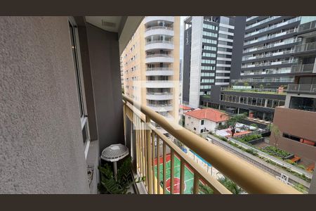 Sacada de kitnet/studio à venda com 1 quarto, 28m² em Pinheiros, São Paulo