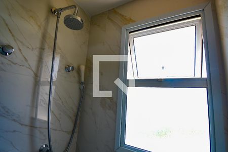 Apartamento à venda com 107m², 3 quartos e 2 vagas Apartamento à venda com 107m², 3 quartos e 2 vagasBanheiro da Suíte - detalhe