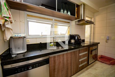 Apartamento à venda com 107m², 3 quartos e 2 vagas Apartamento à venda com 107m², 3 quartos e 2 vagasCozinha