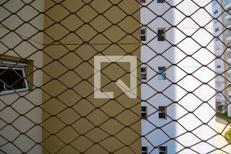 Apartamento à venda com 107m², 3 quartos e 2 vagas Apartamento à venda com 107m², 3 quartos e 2 vagasÁrea de Serviço - vista