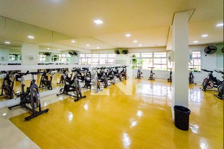 Apartamento à venda com 107m², 3 quartos e 2 vagas Apartamento à venda com 107m², 3 quartos e 2 vagasÁrea comum - Academia