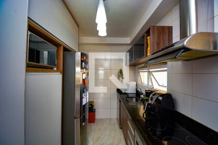 Apartamento à venda com 107m², 3 quartos e 2 vagas Apartamento à venda com 107m², 3 quartos e 2 vagasCozinha