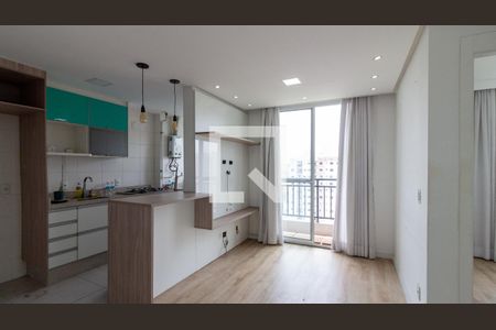 Sala de apartamento à venda com 2 quartos, 50m² em Irajá, Rio de Janeiro