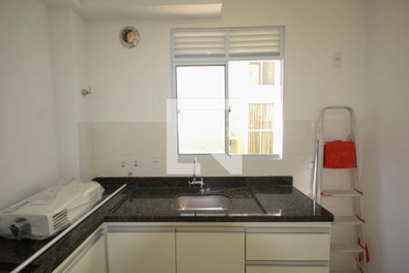 Apartamento para alugar com 44m², 2 quartos e 1 vaga Apartamento para alugar com 44m², 2 quartos e 1 vagaCozinha e Área de Serviço
