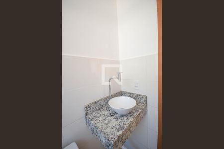 Apartamento para alugar com 44m², 2 quartos e 1 vaga Apartamento para alugar com 44m², 2 quartos e 1 vagaBanheiro