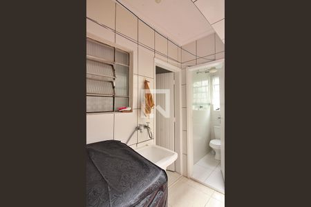 Apartamento à venda com 100m², 2 quartos e 1 vagaÁrea de Serviço