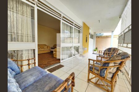 Casa à venda com 384m², 4 quartos e 4 vagasVaranda da Sala 1