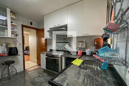 Apartamento à venda com 175m², 4 quartos e 3 vagas Apartamento à venda com 175m², 4 quartos e 3 vagasCozinha