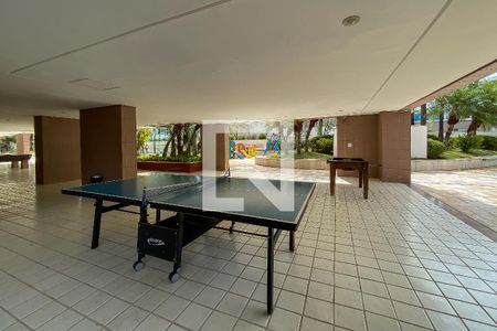 Apartamento à venda com 175m², 4 quartos e 3 vagas Apartamento à venda com 175m², 4 quartos e 3 vagasÁrea comum - Salão de jogos