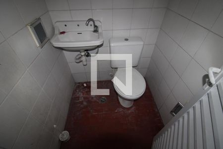 Casa à venda com 240m², 3 quartos e 3 vagasBanheiro 3