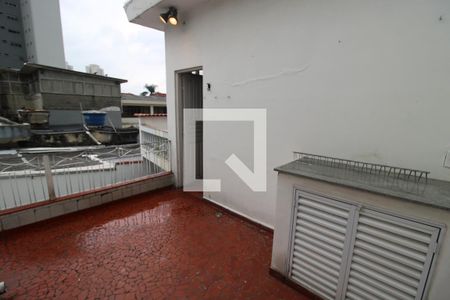 Casa à venda com 240m², 3 quartos e 3 vagasÁrea de Serviço