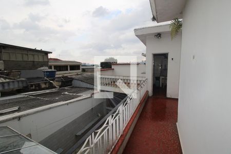 Casa à venda com 240m², 3 quartos e 3 vagasÁrea de Serviço